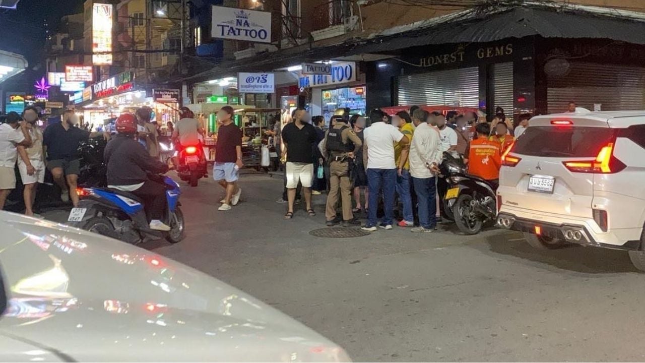 Thai woman slaps Indian man in Pattaya