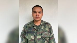 Armed Thai soldier opens fire on civilians in Surin, injuring 2 victims | Thaiger