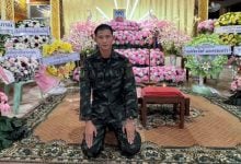 Frontline soldier returns home after mother fatally stabbed by her customer | Thaiger