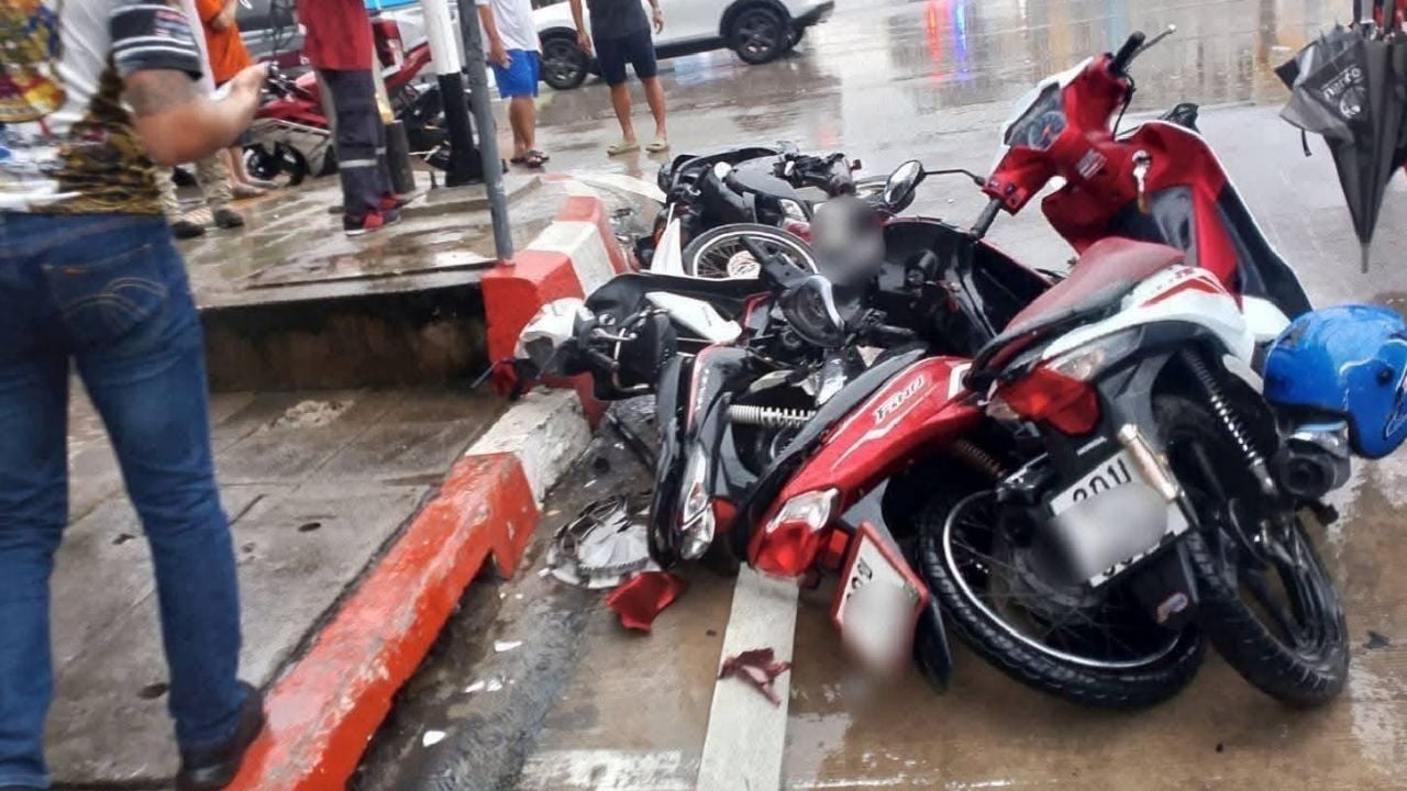 Rescue van crashes into group of motorcycles killing two students
