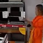 Thai monk caught stealing second-hand laptop in Nakhon Sawan | Thaiger