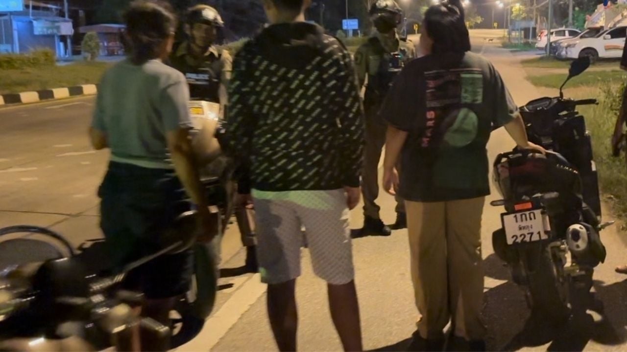 Phathalung locals shocked by naked run