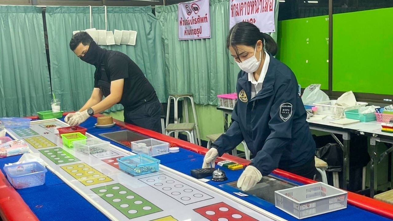 Police uniform found in gambling house in Bangkok