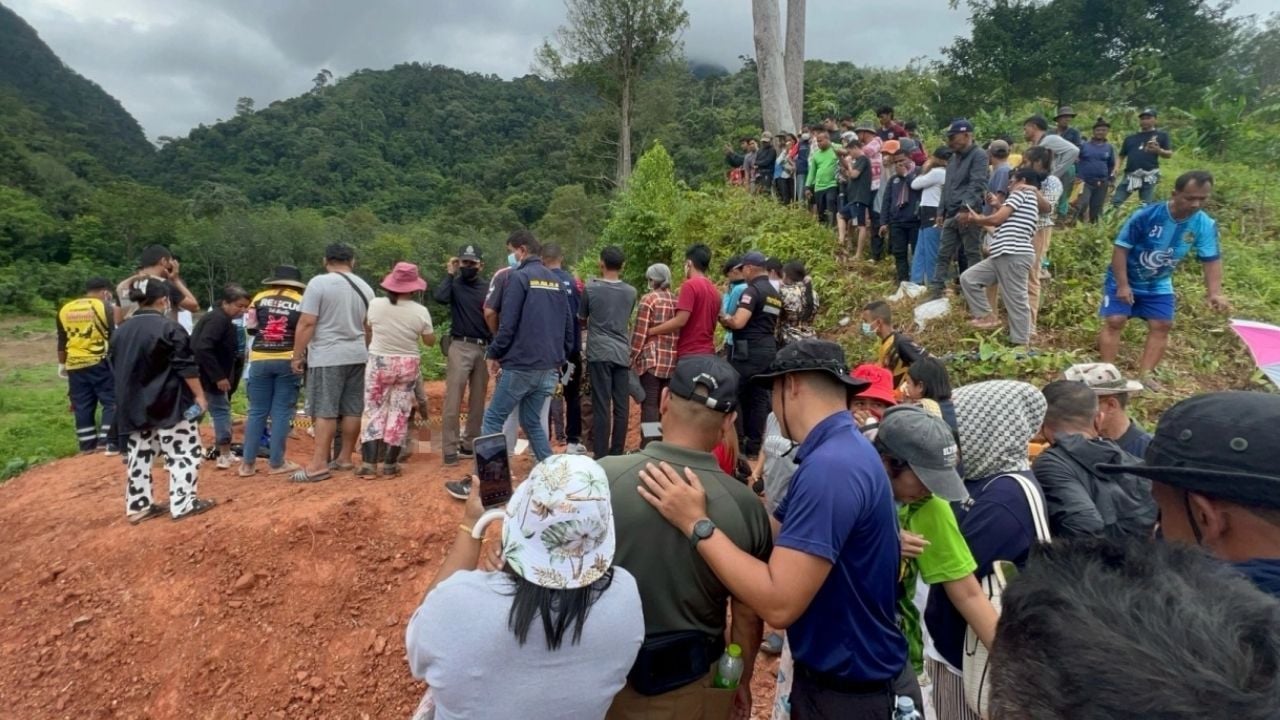 Body of missing Thai man found buried in Nakhon Si Thammarat mountain | Thaiger