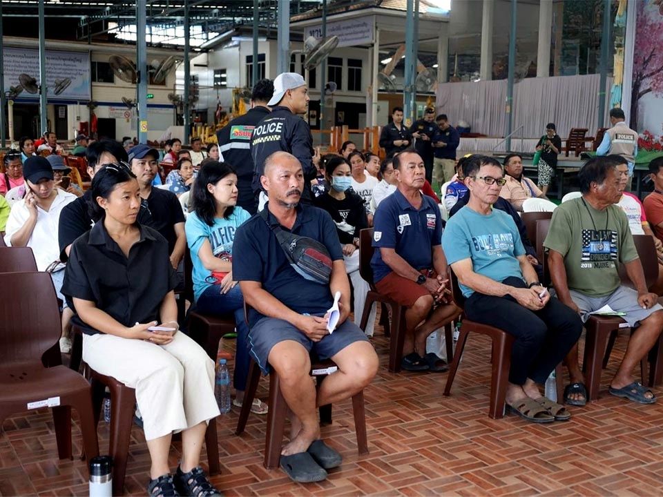 Pattaya launches sticker crackdown on Koh Larn vehicles | News by Thaiger
