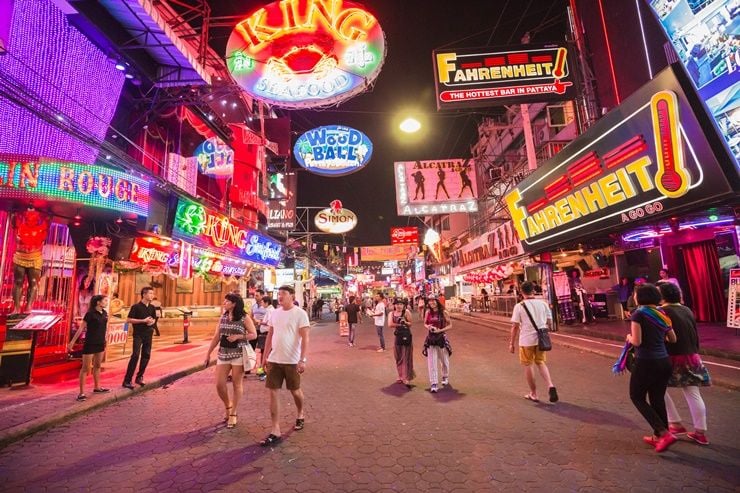 New Thai tax plan could cost expats their perks | News by Thaiger