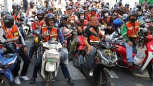 Bangkok crackdown targets rogue motorcycle taxis | Thaiger