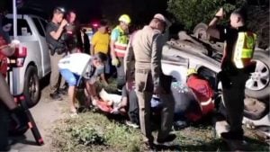 Dad killed in Uthai Thani crash seeking missing daughter | Thaiger