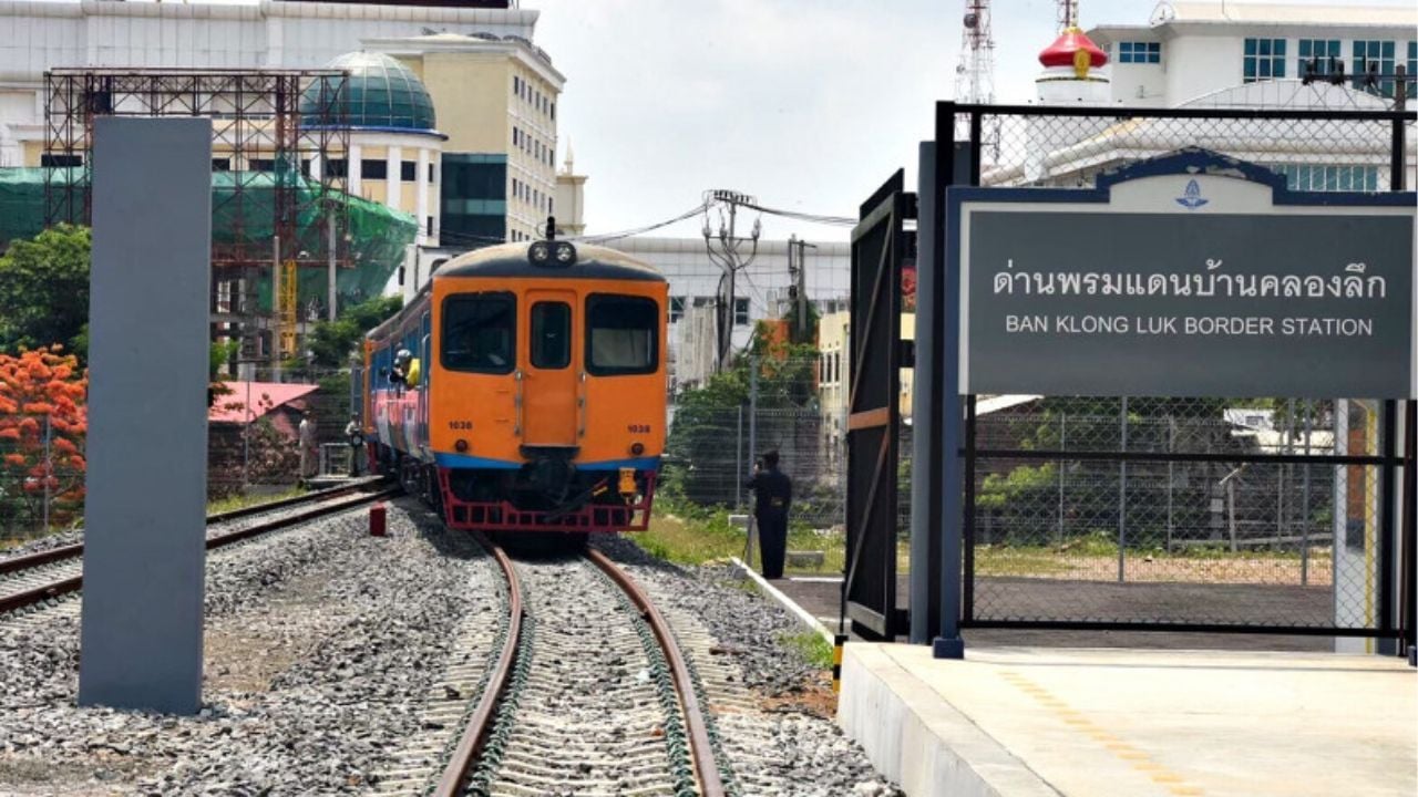 Bangkok–Cambodia border train back on track after clashes | Thaiger