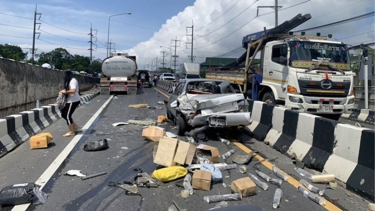 Truck slams into cars in Phuket underpass horror | Thaiger