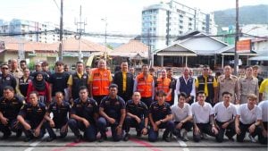 Patong unites to support troops at Thai border | Thaiger