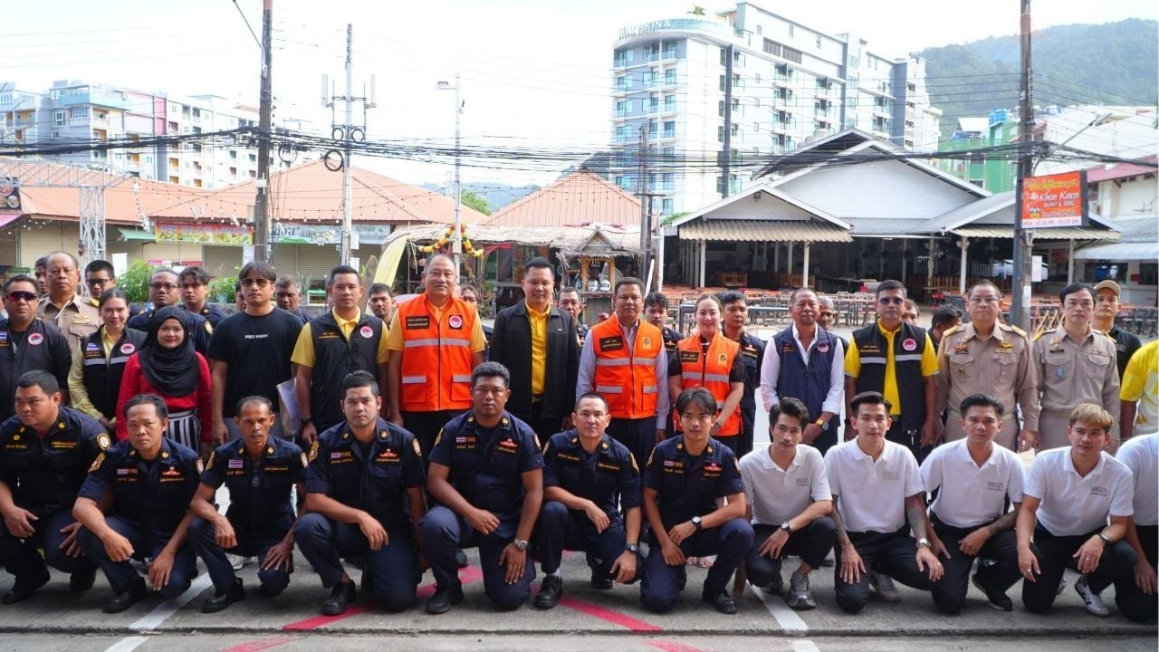 Patong unites to support troops at Thai border | Thaiger