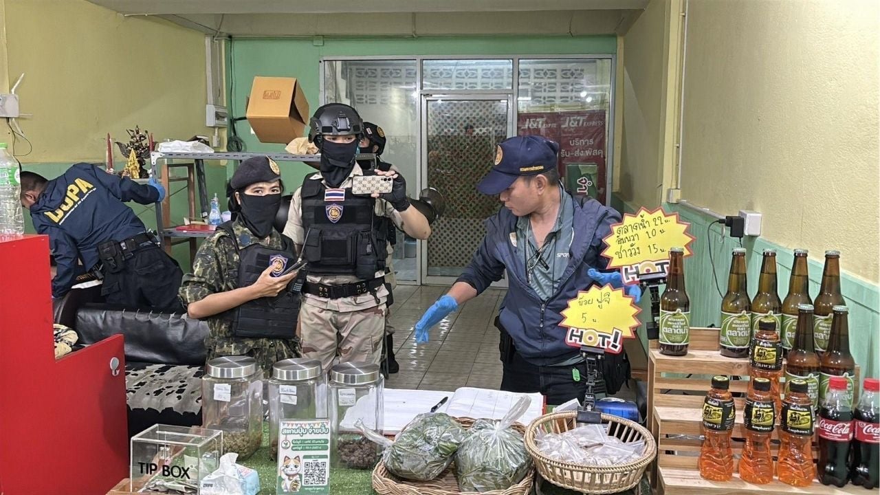 Cops bust Pattaya kratom shop in drug den raid | Thaiger