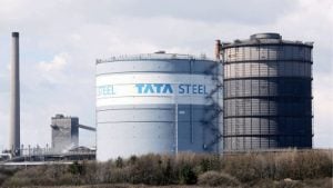 Chinese steel surge pressures Thai manufacturers | Thaiger