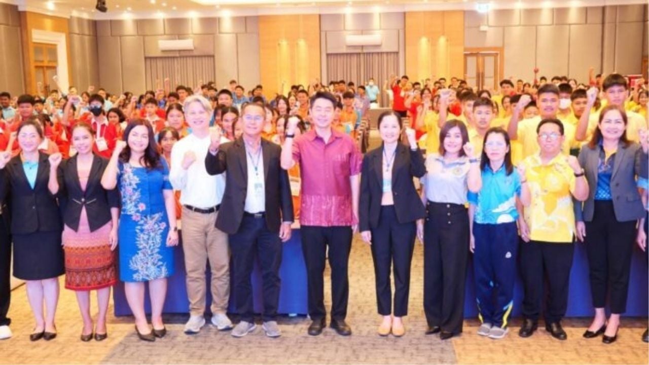 Pattaya empowers teens with ‘Happy School’ workshops | Thaiger