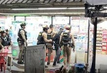 Chinese man surrenders after armed standoff in Pattaya store | Thaiger