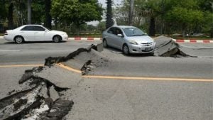 Bangkok buildings rattle as 5.4 quake strikes off Myanmar | Thaiger