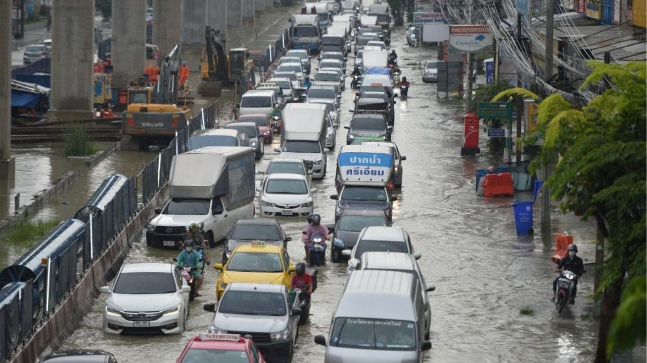 Thailand drenched in heavy downpour brought on by monsoon | Thaiger