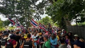 Thai army blasts sound cannons at Cambodian border clash | Thaiger