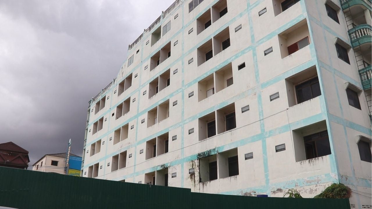 Illegal Pattaya hotel ordered torn down after resident complaints | Thaiger
