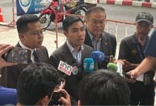 Freedom fight: Court clears MP of lese majeste charges | Thaiger