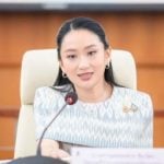 Paetongtarn to skip court ruling, waits from Govt House | Thaiger