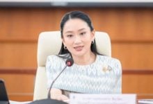 Paetongtarn to skip court ruling, waits from Govt House | Thaiger