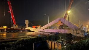 Footbridge collapses in East Thailand, crushes trucks (video) | Thaiger