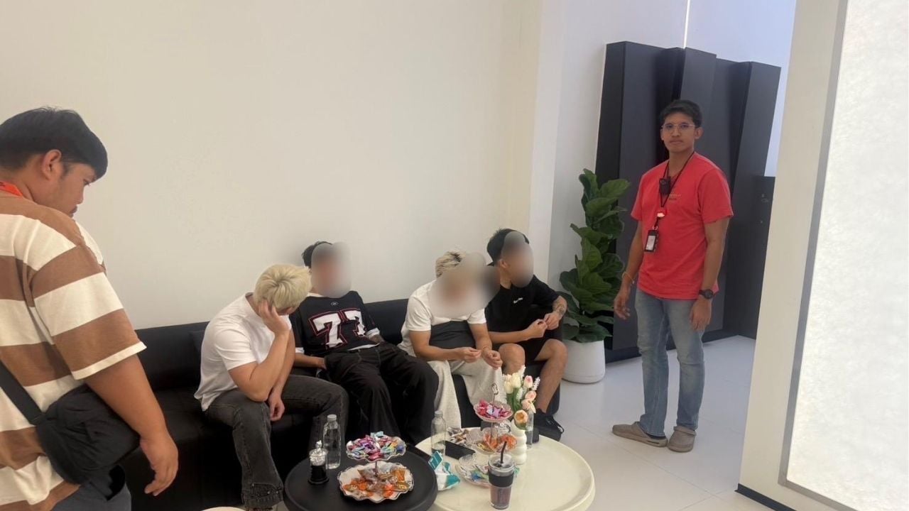 7 Chinese barbers arrested in Bangkok salon raid | Thaiger