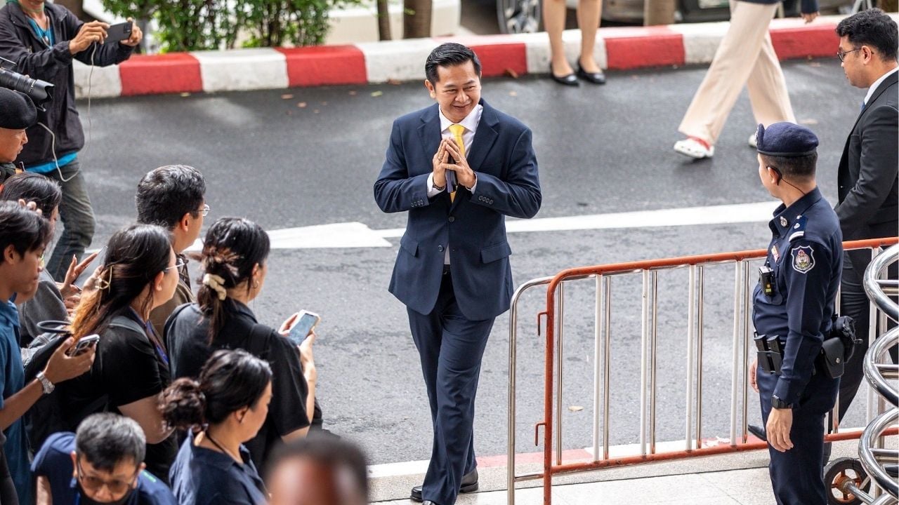 Thaksin dodges jail, lawyer eyes travel comeback | Thaiger
