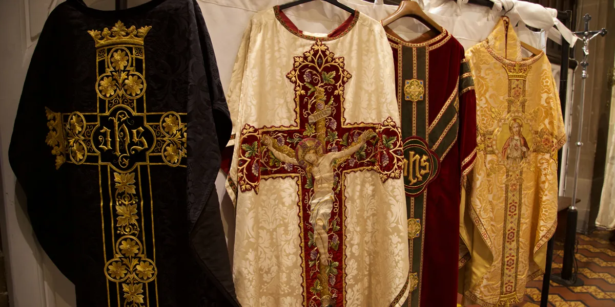 Christmas in Liturgical Splendor: Vestments highlighting the joy of the season | News by Thaiger