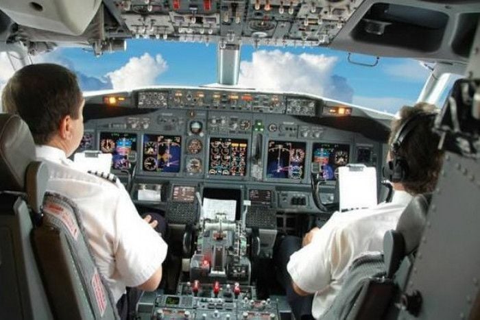 Thai court weighs foreign pilot hiring dispute | News by Thaiger