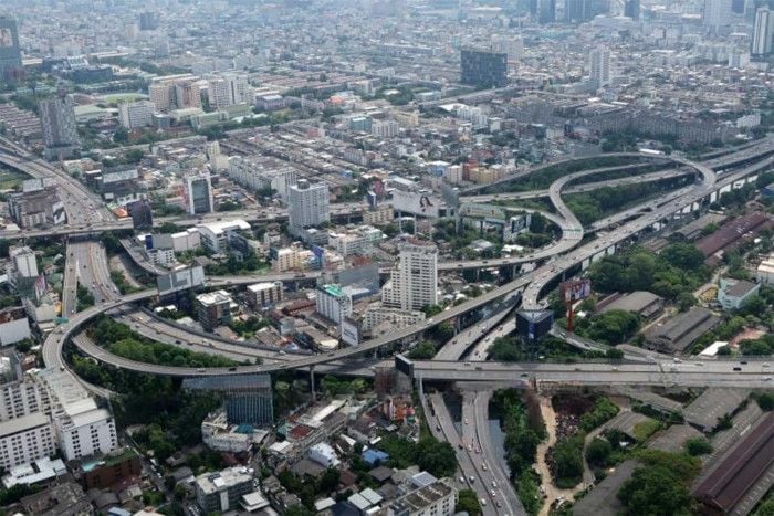 Bangkok toll booths go free for Mother’s Day travel | News by Thaiger