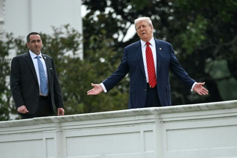 Trump teases new tariffs on drugs and chips | News by Thaiger