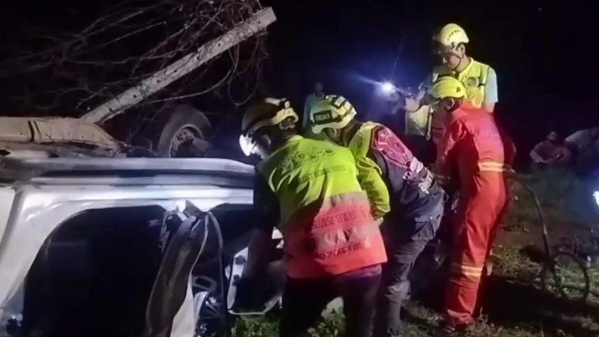 Dad killed in Uthai Thani crash seeking missing daughter | News by Thaiger