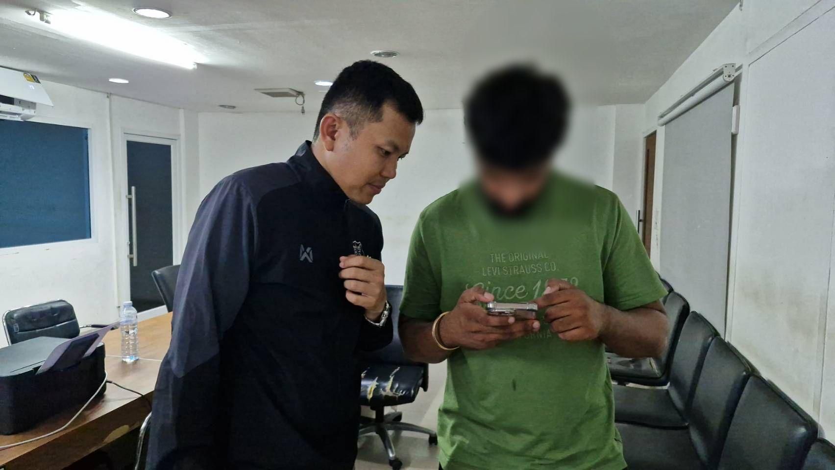 Indian man claims ladyboys in Pattaya stole his gold | News by Thaiger