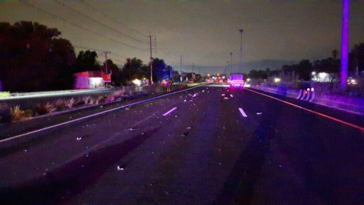 Motorcyclist dies in crash with 20-wheel truck in Pathum Thani | News by Thaiger