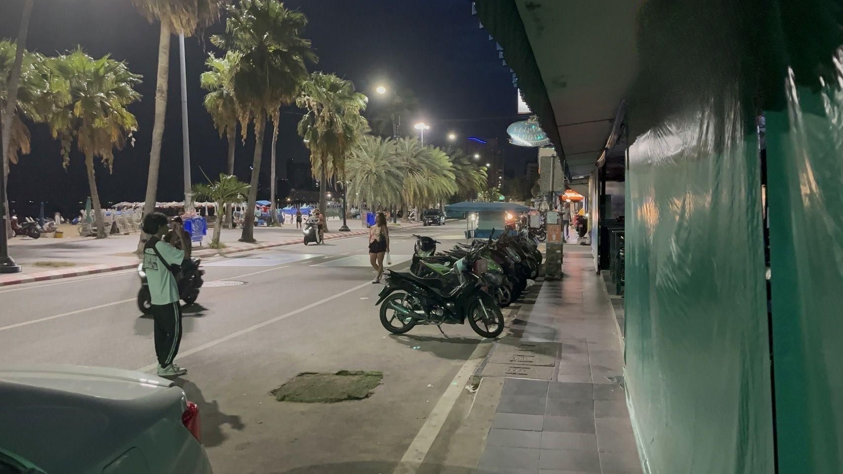 Drunken blunder: Pattaya waitress’s bike stolen outside bar | News by Thaiger