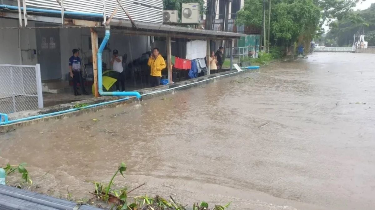 Phuket on flood alert as Bang Yai Canal water levels surge | Thaiger