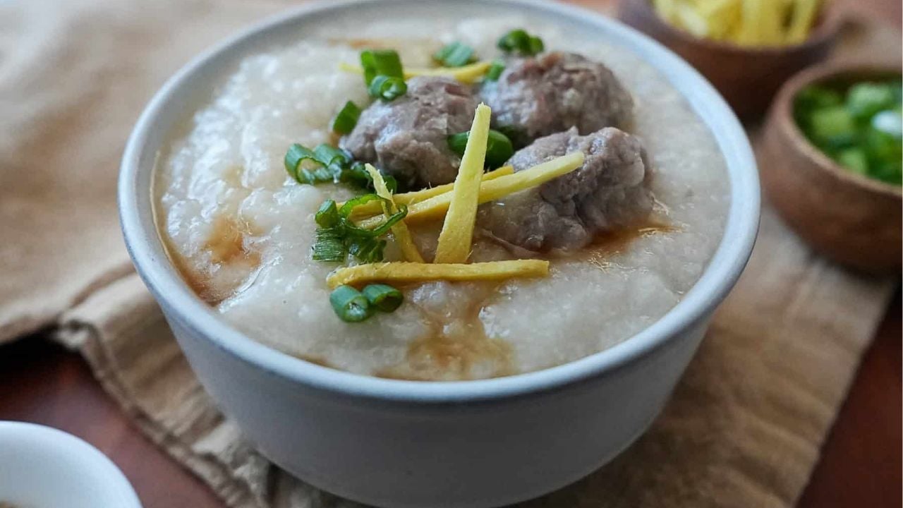 Jok (Thai rice porridge) | Photo taken from Rachel Cooks Thai website