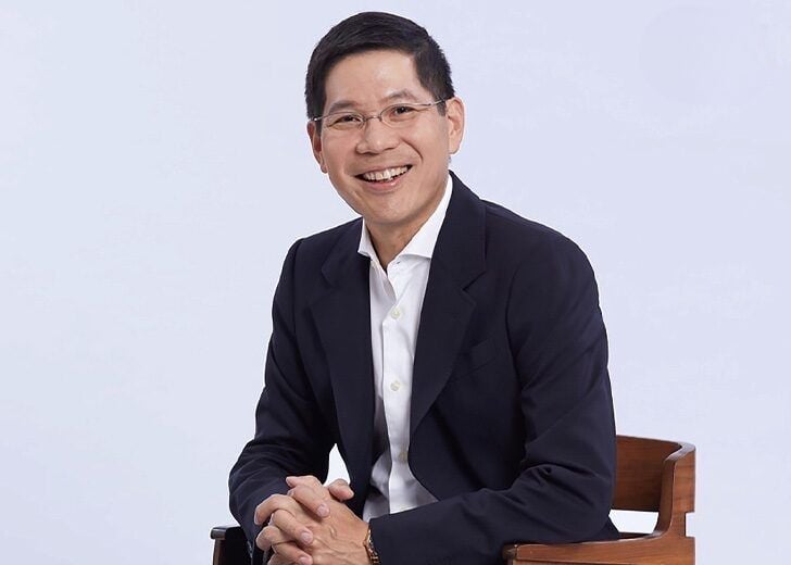Former Bangkok governor sworn in as new party-list MP | News by Thaiger