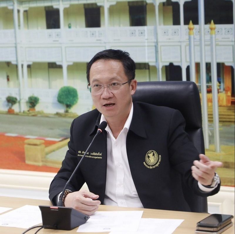 Phuket tuk tuks set to go electric in new pilot project | News by Thaiger
