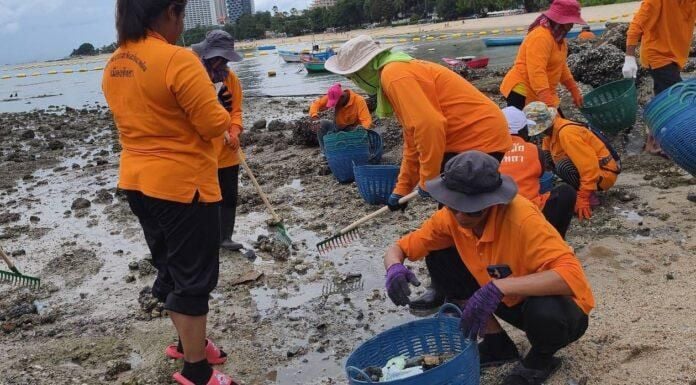 Rocks removed from Pattaya’s hidden beach over safety fears | News by Thaiger