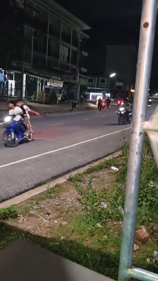 Pattaya teens terrorise street in explosive gang showdown | News by Thaiger