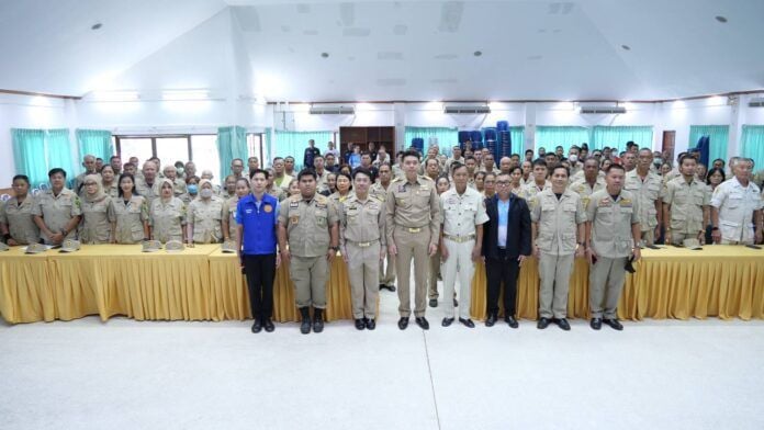 Bang Lamung trains 150 volunteers for disaster response | News by Thaiger