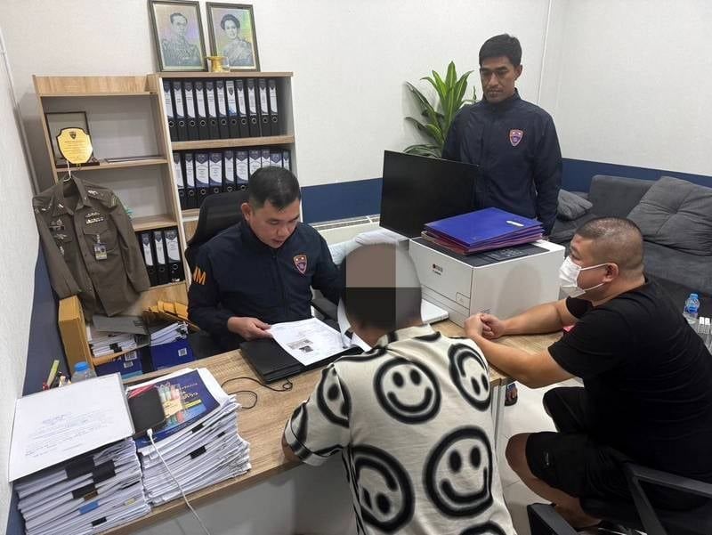 Chinese fugitive caught in Phuket after 272-day overstay | News by Thaiger