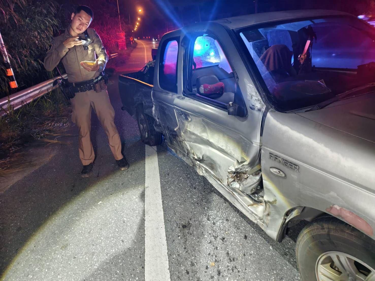 Chon Buri hit-and-run driver dumps pickup and flees on foot | News by Thaiger