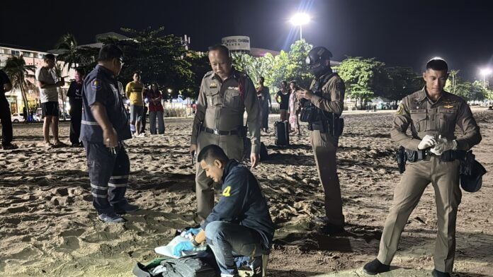 Body of Myanmar man found floating off Pattaya Beach | News by Thaiger