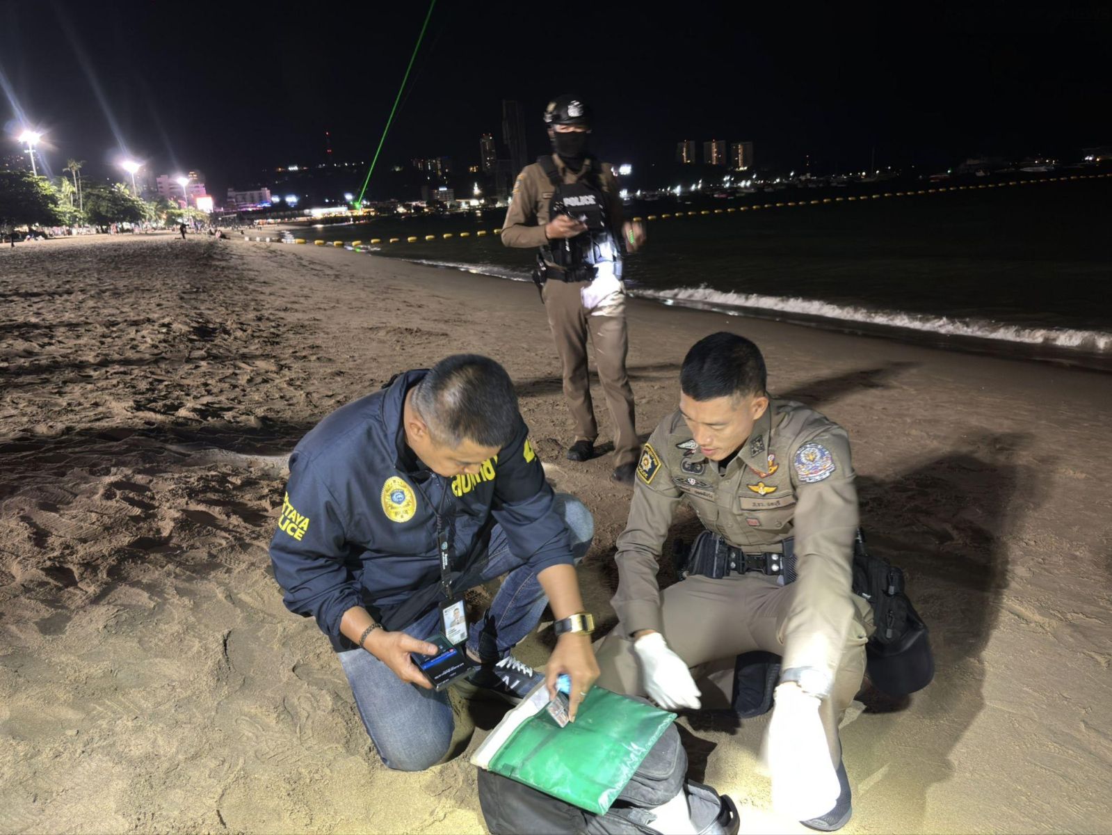 Body of Myanmar man found floating off Pattaya Beach | News by Thaiger