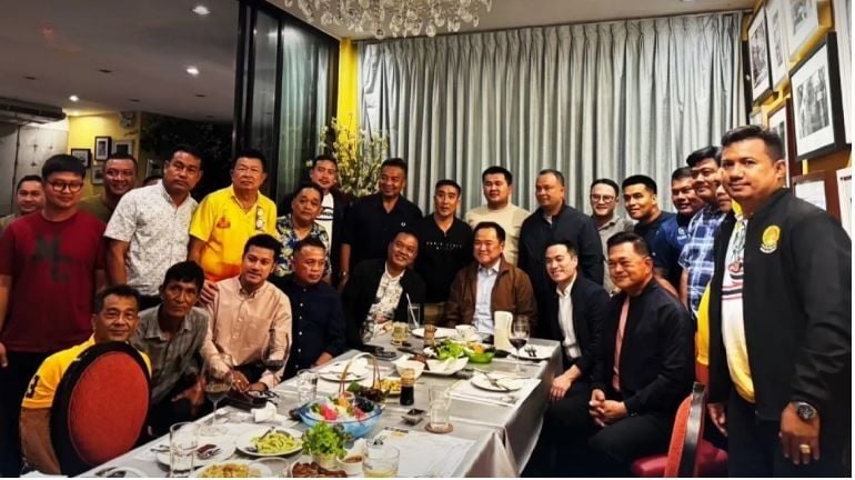 50 Chumphon politicians jump ship to back Anutin’s Bhumjaithai | News by Thaiger